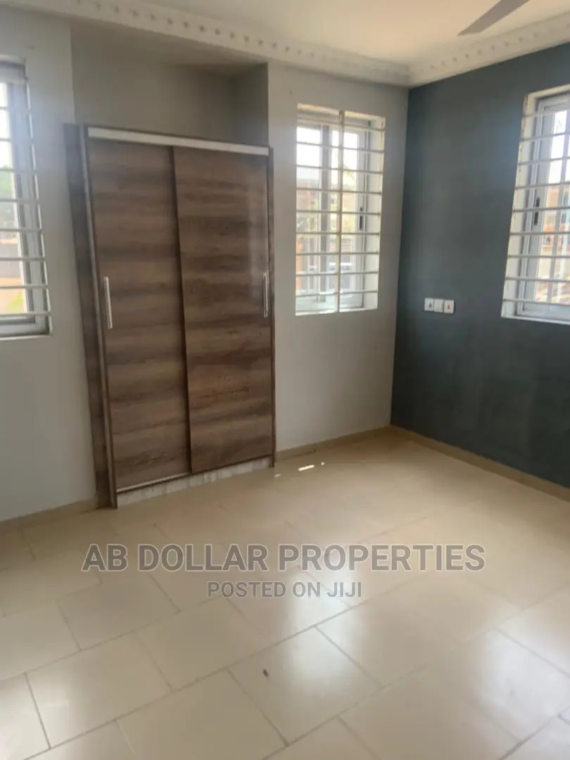 3bdrm House in Spintex for rent