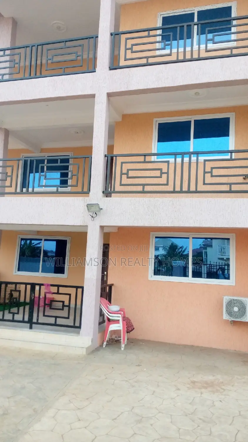 3bdrm Apartment in Community 18, Spintex for rent