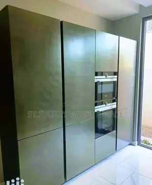 5bdrm House in East Around Ghana for rent