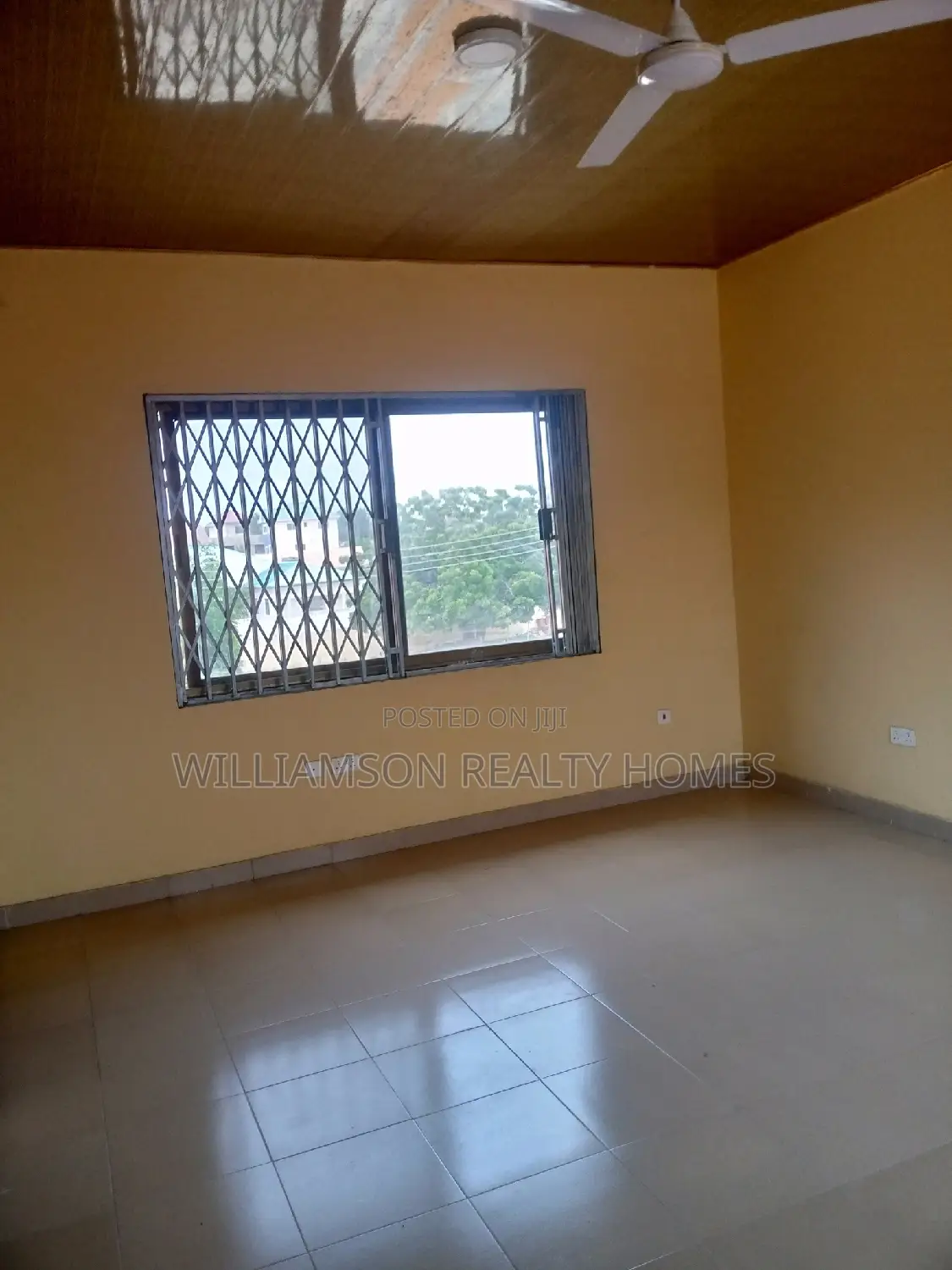 3bdrm Apartment in Community 18, Spintex for rent