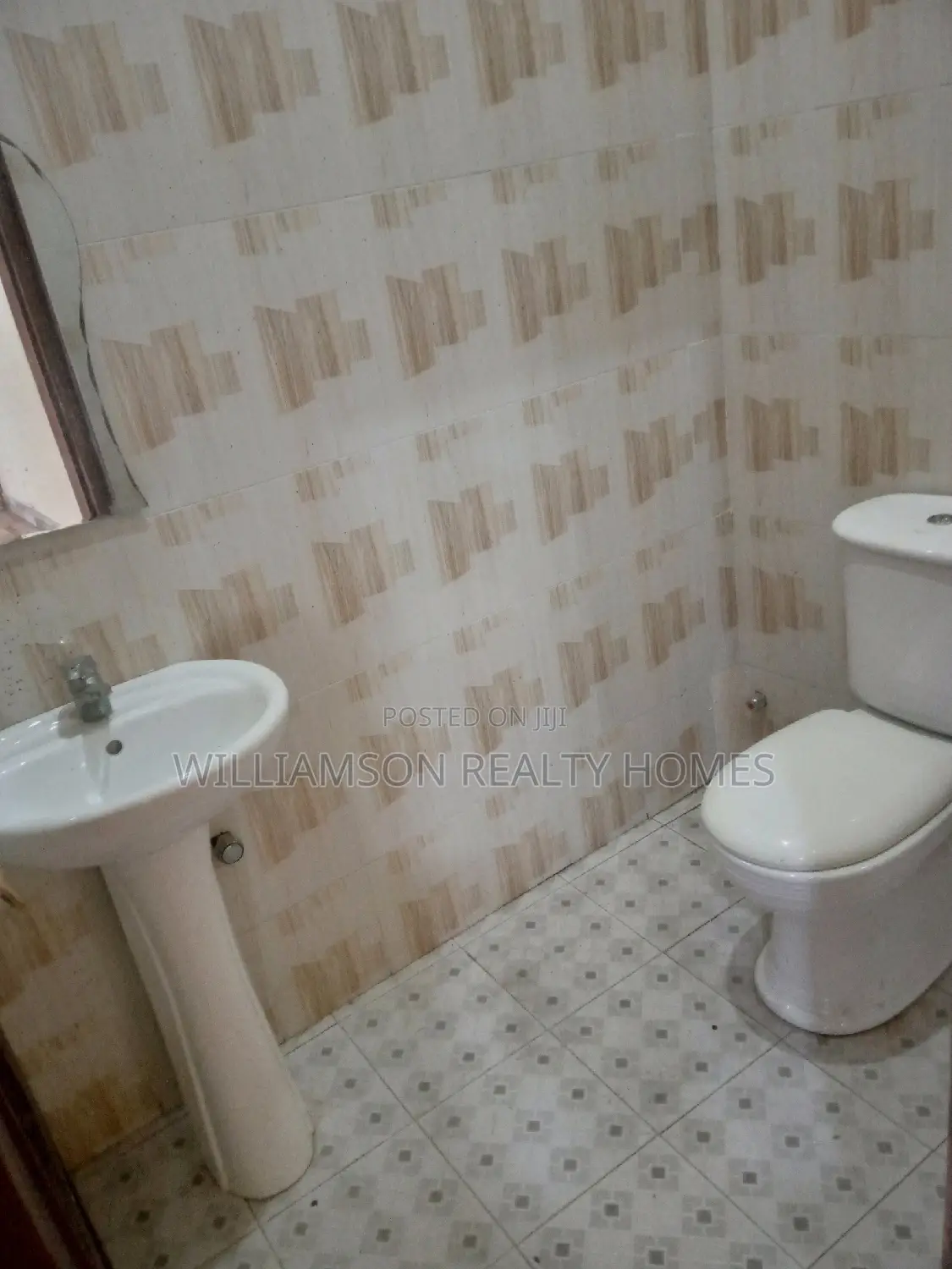 3bdrm Apartment in Community 18, Spintex for rent