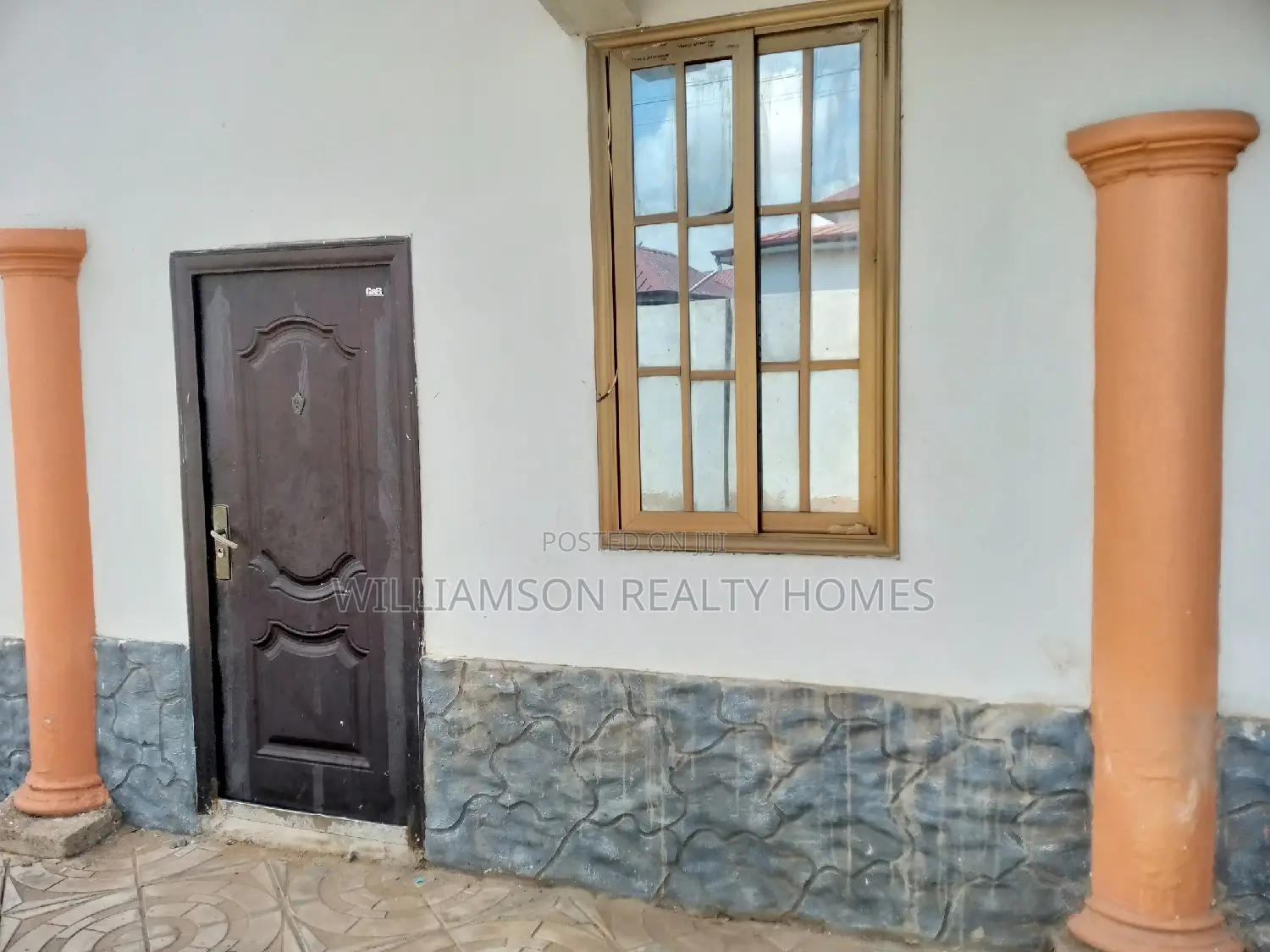 1bdrm Apartment in Hfc Estate, Spintex for rent