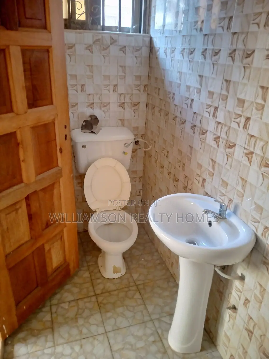 1bdrm Apartment in Hfc Estate, Spintex for rent