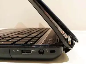 Hinges Of Laptops Repair Instantly