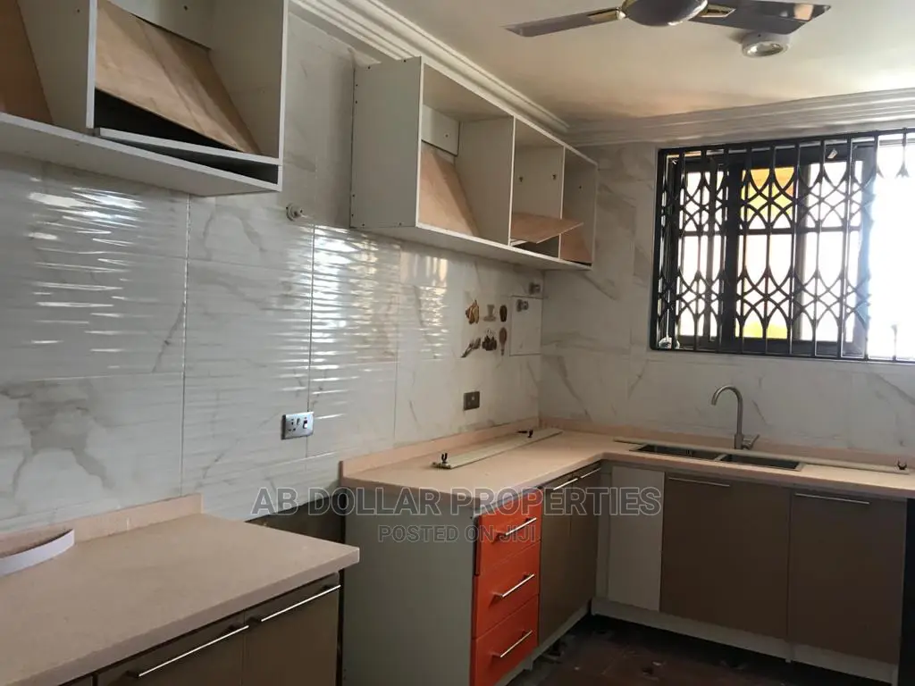 2bdrm House in Spintex for rent