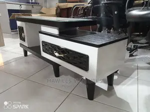 Nice TV Stand