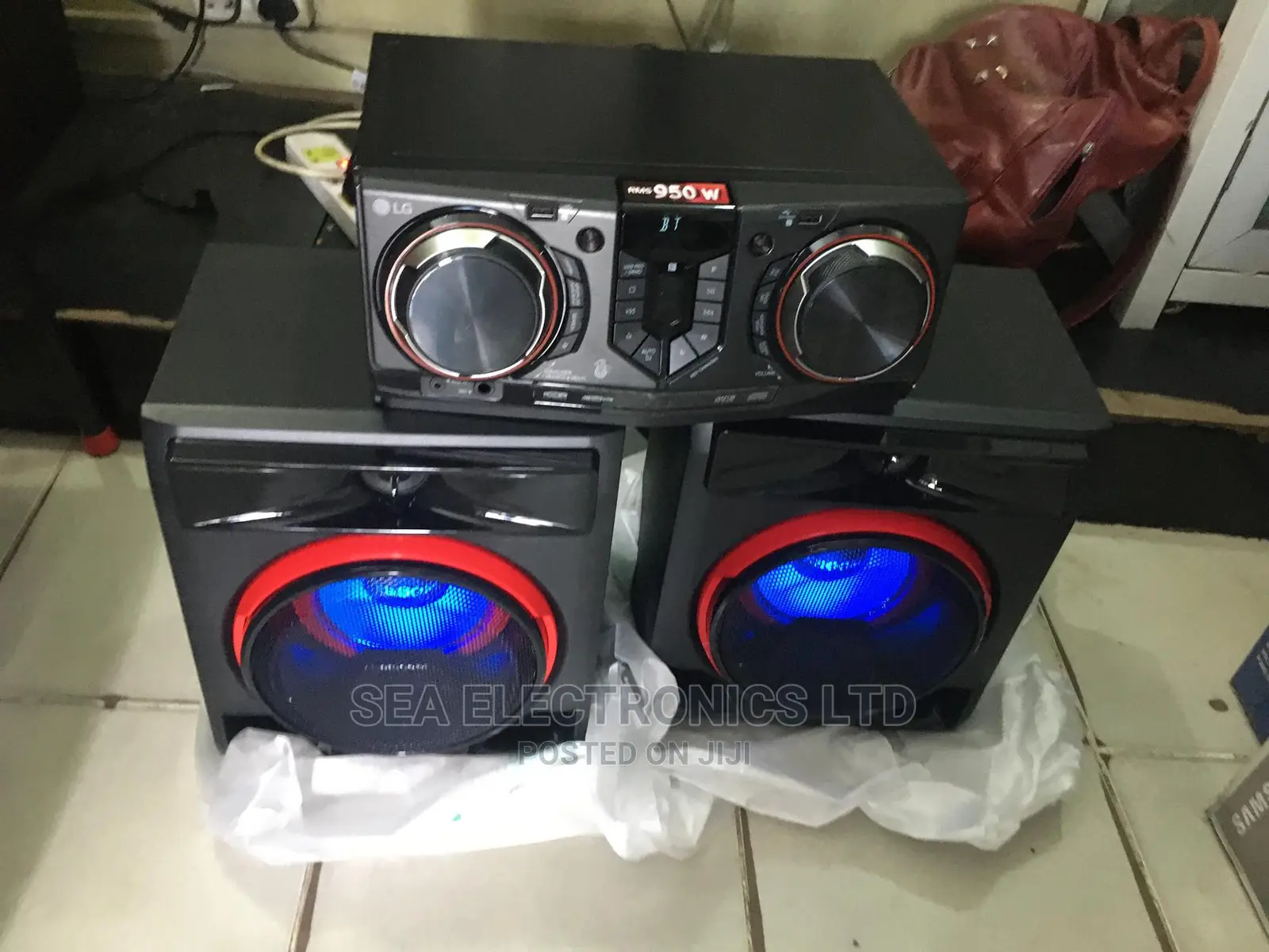 Powerful 950 Watts Lg Cl65 Sound System