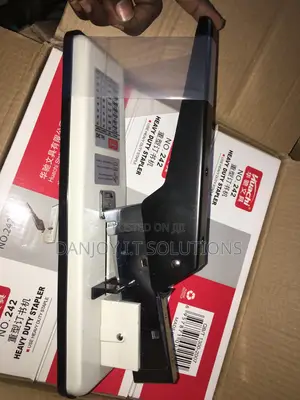 Heavy Duty Stapler