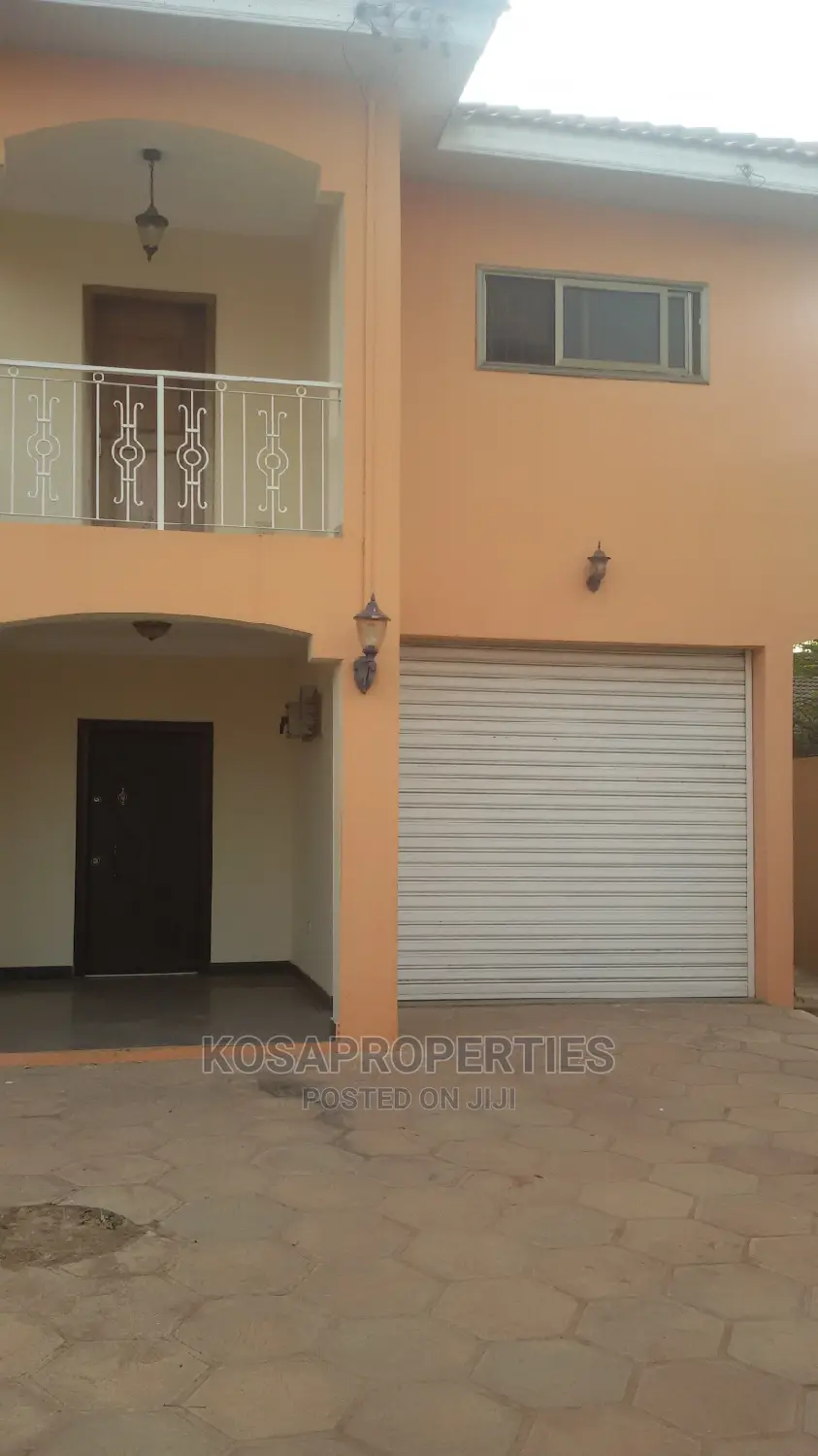 3bdrm House in Adjiriganor for Rent