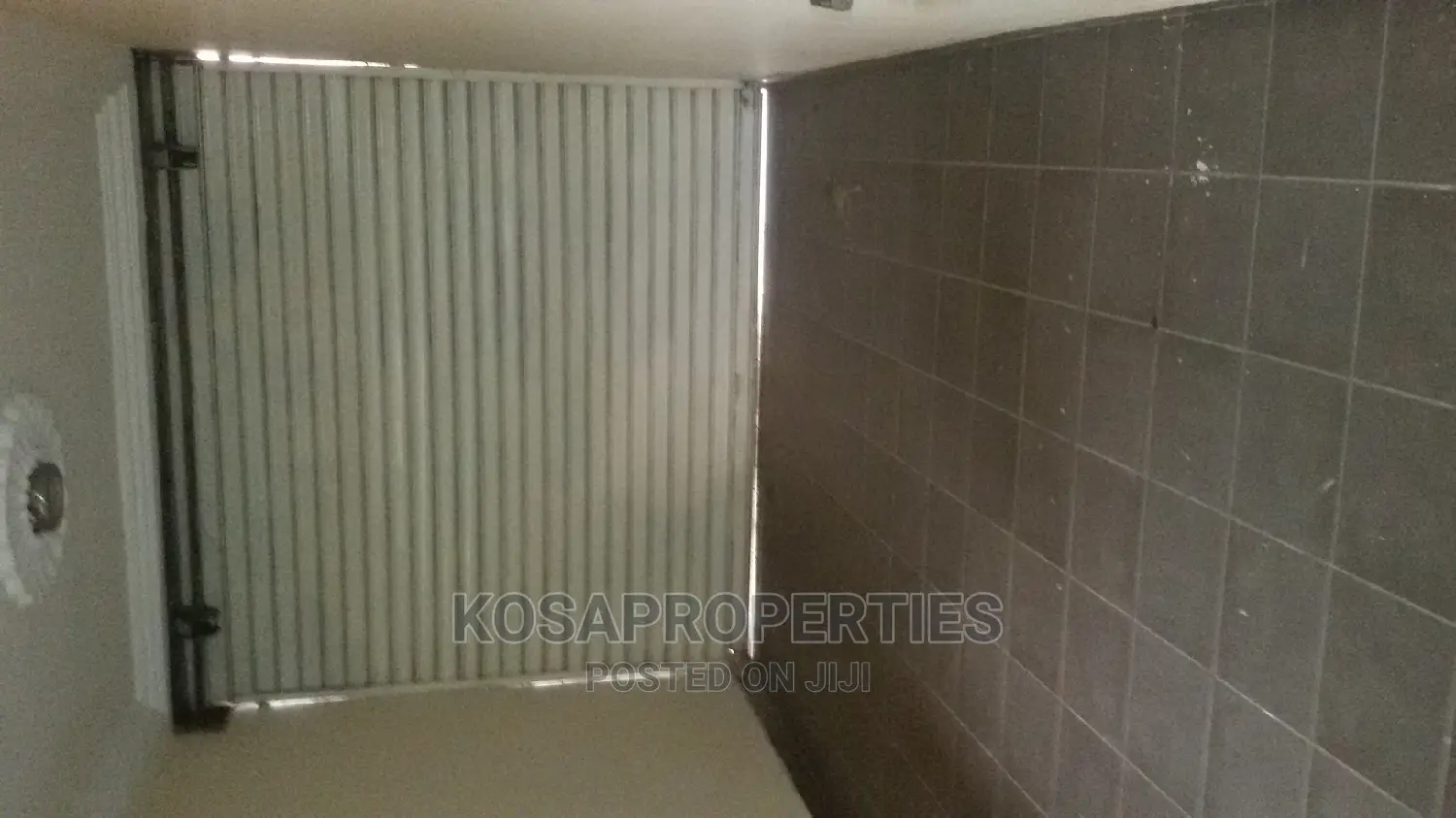 3bdrm House in Adjiriganor for Rent
