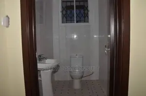 3bdrm House in Adenta for sale