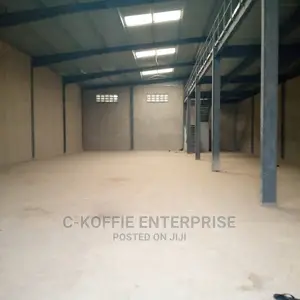 350 SQM Warehouse at Achimota 4 Rent