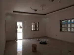 3bdrm House in Bronko Housing, Spintex for rent
