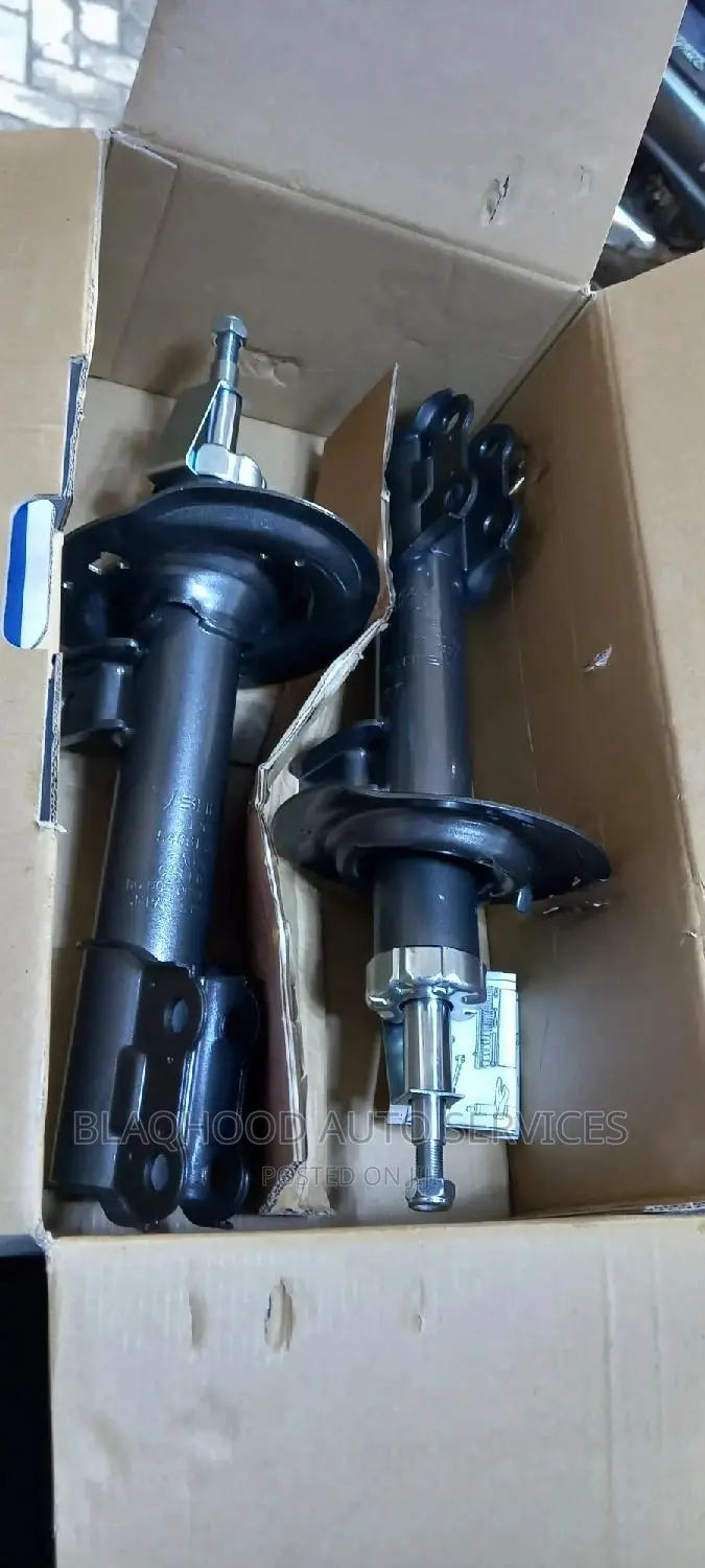 Hyundai Sonata 2008-2012 Brand New Front SHOCK ABSORBER Pair