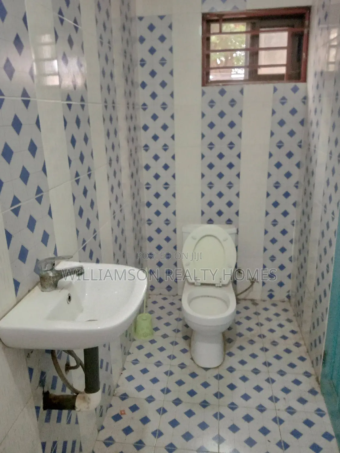 1bdrm Apartment in Hfc Estate, Spintex for rent