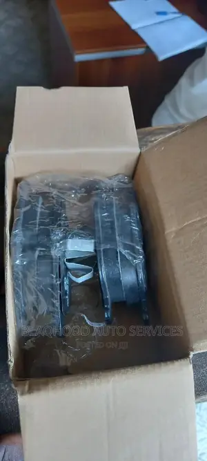 Mercedes Benz C220/C250/C300 BRAKE PAD Brand New Available