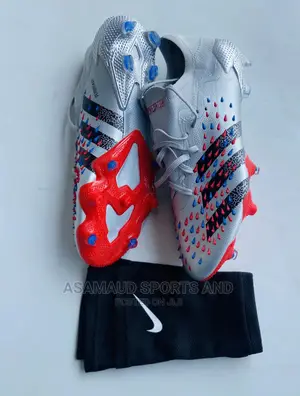 Original Adidas Predator Football Boot at Cool Price