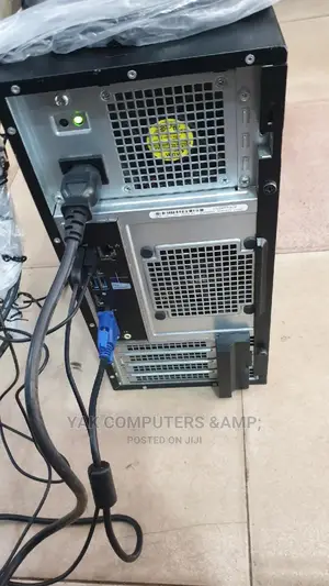 Desktop Computer Dell 4GB Intel Core I3 HDD 500GB