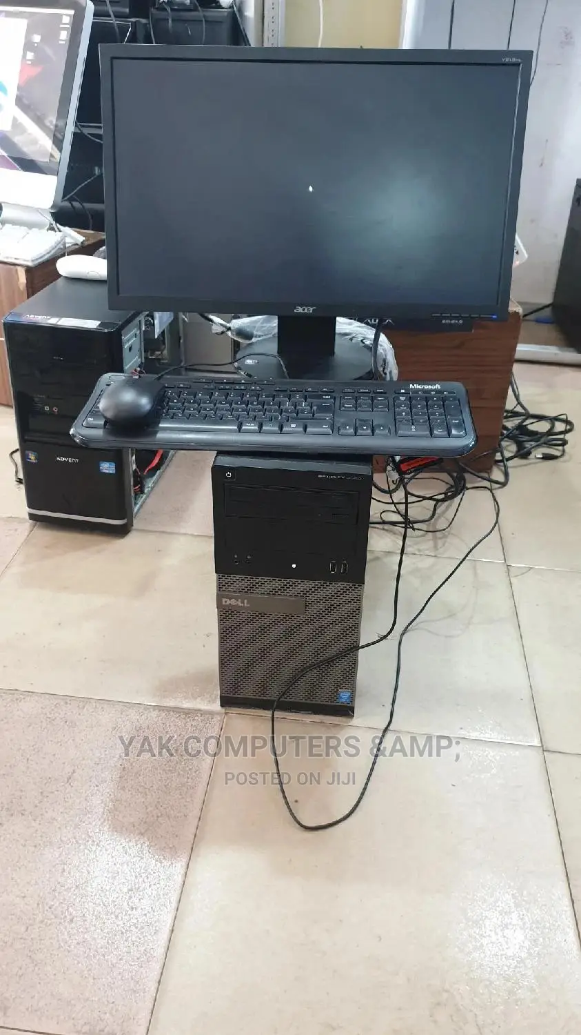 Desktop Computer Dell 4GB Intel Core I3 HDD 500GB