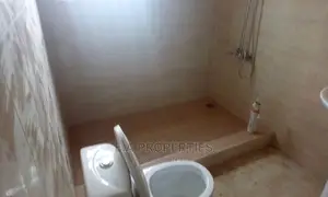 4bdrm House in New Legon for Sale