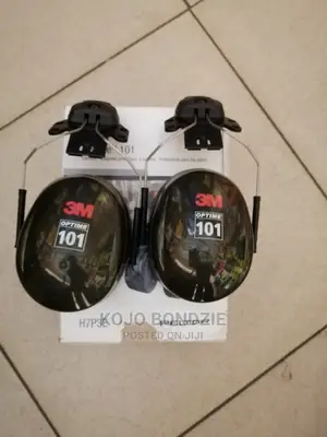 3M Earmuff Mount