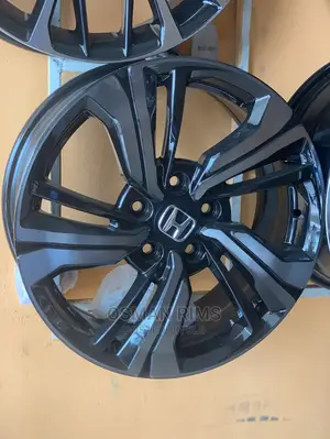 Honda Civic Rim 16 .