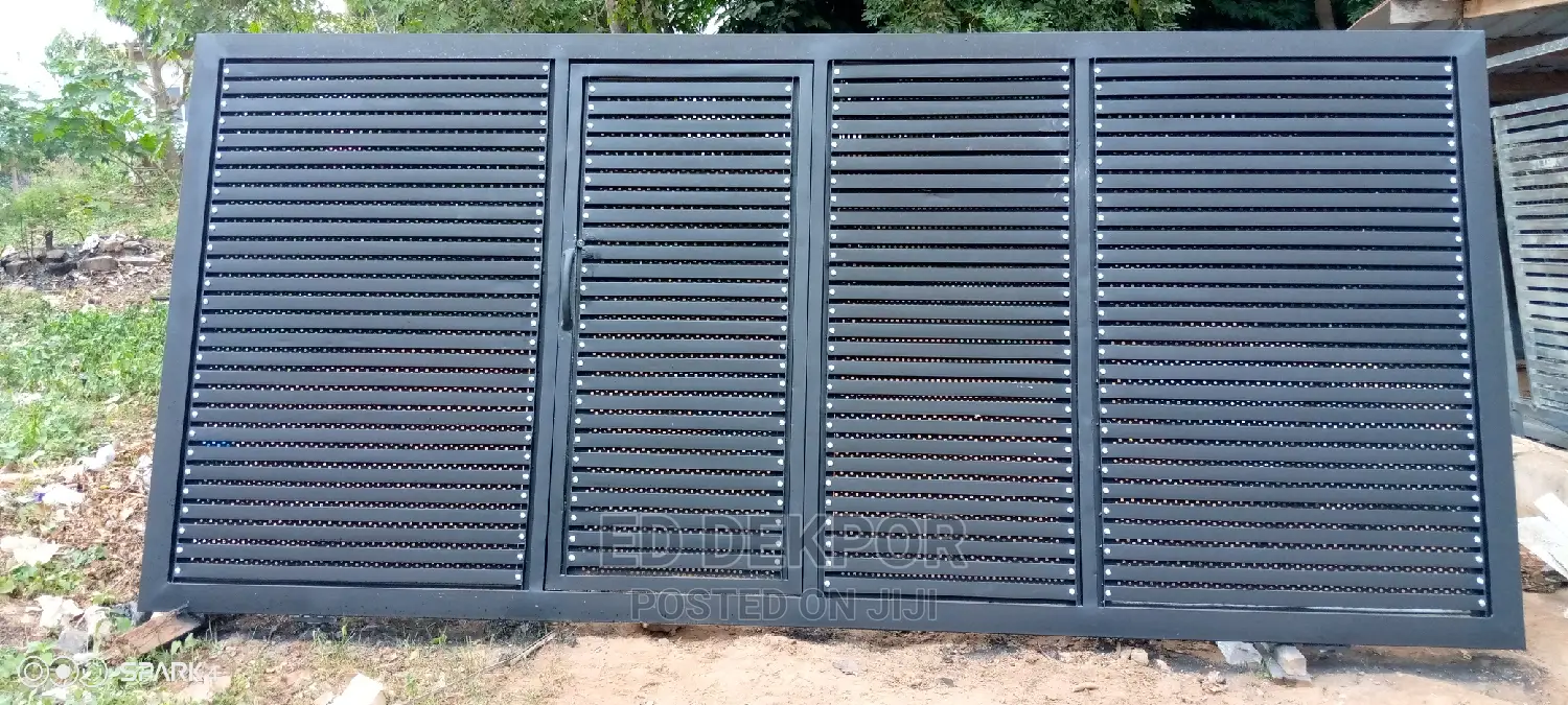 Dekpor Sliding Gate