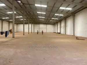 Warehouse and Apartment for Rent at Tema Industrial Area