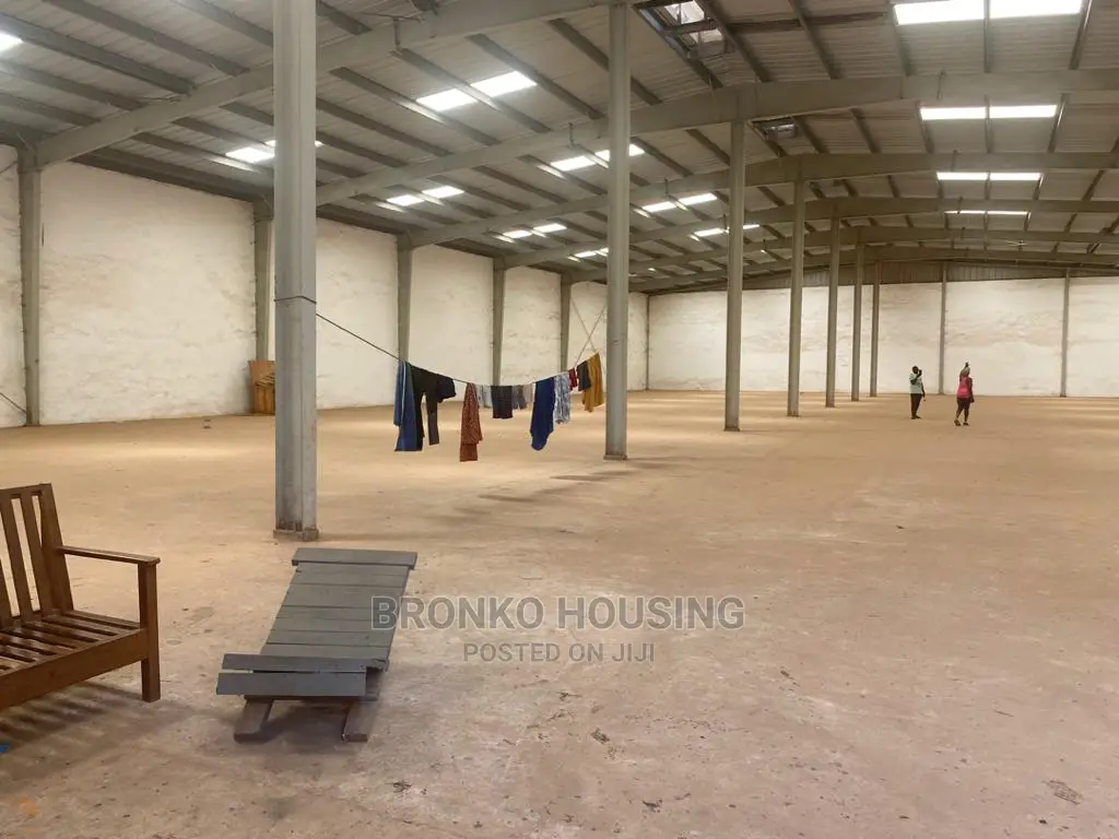 Warehouse and Apartment for Rent at Tema Industrial Area