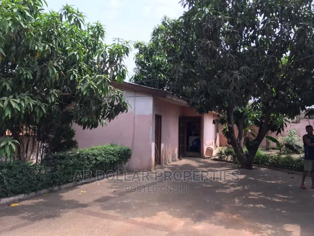 4bdrm House in Spintex for Sale