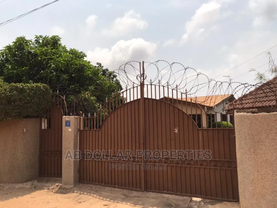 4bdrm House in Spintex for Sale