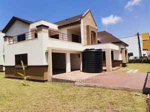 5bdrm House in Bronko Housing, Accra Metropolitan for rent