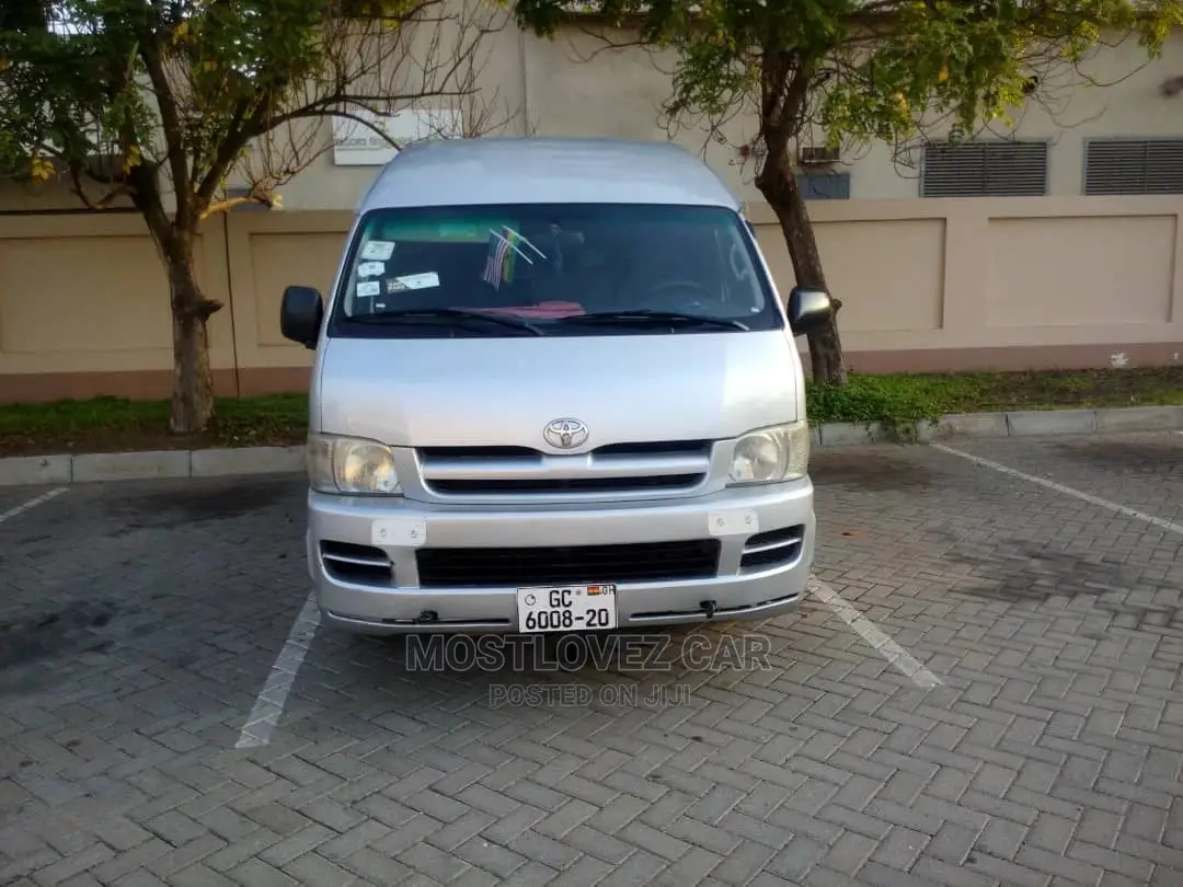 Vans for Rent? Ford Bus and Toyota Hiace