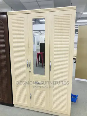 3 in 1 Wardrobe With a Mirror. (9653)