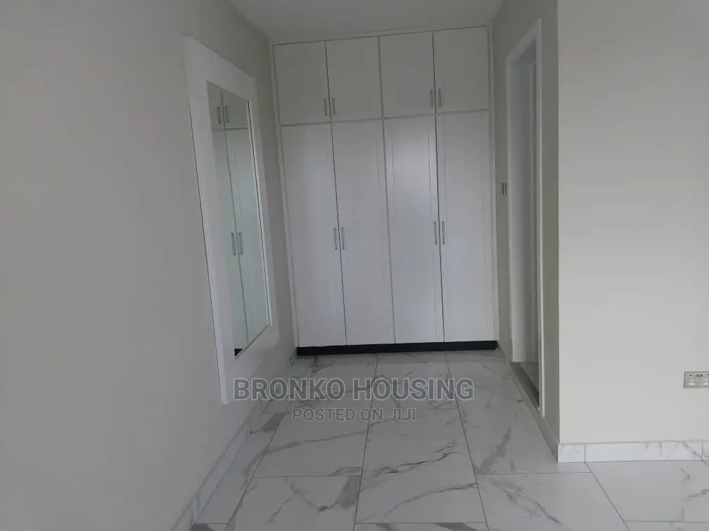 5bdrm House in Bronko Housing, Airport Residential Area for Rent