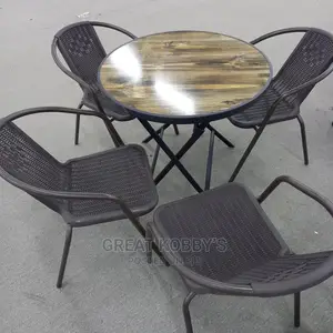 Outdoor Seating