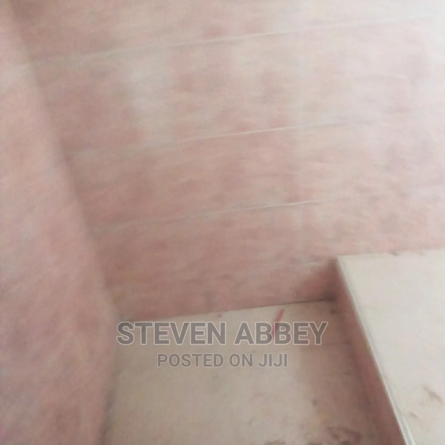 4bdrm Apartment in Stephen, Teshie-Nungua Estates for Rent