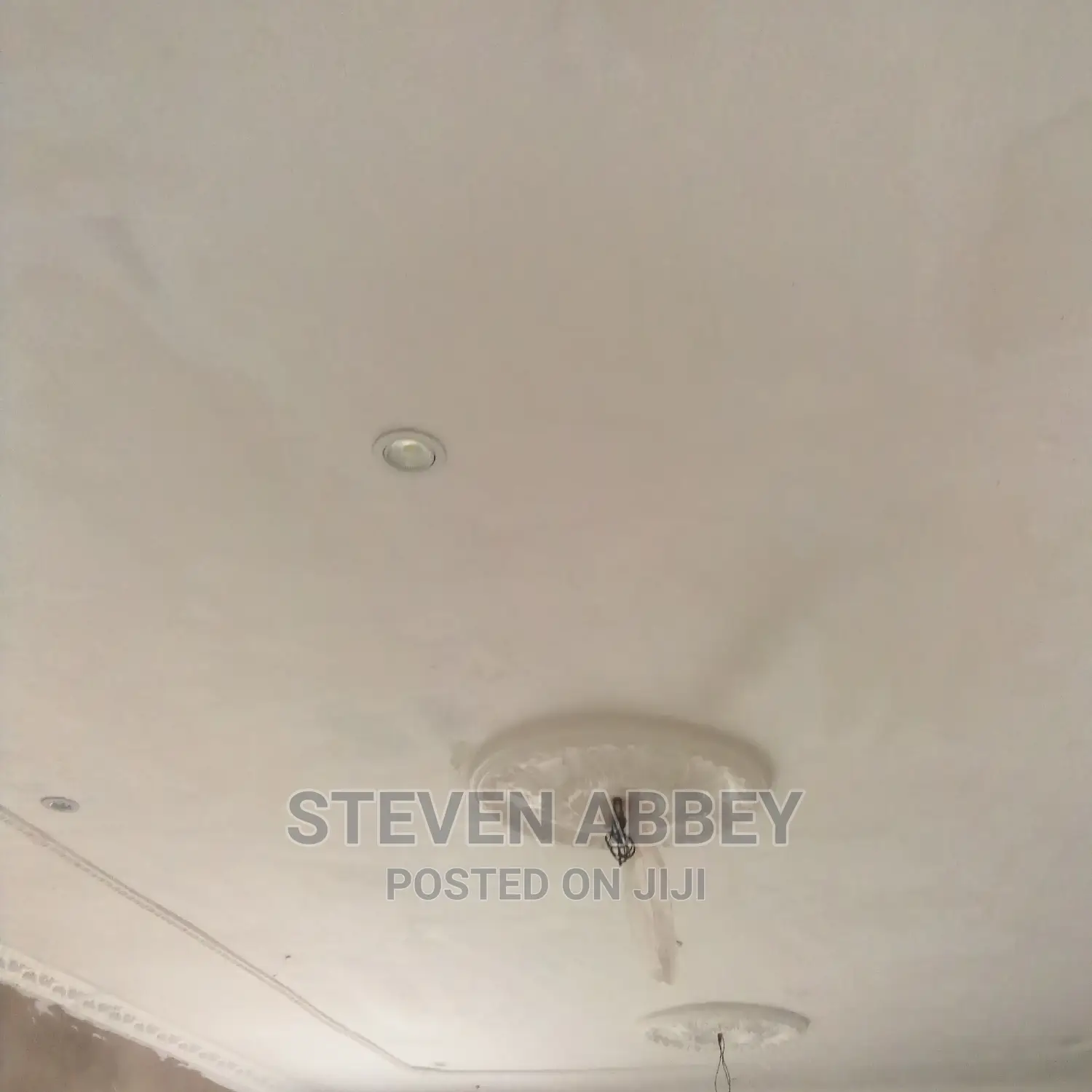 4bdrm Apartment in Stephen, Teshie-Nungua Estates for Rent