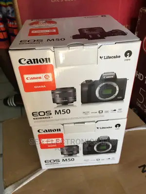 Strong Canon EOS M50 Mirrorless Camera Kit With EF-M 15-45