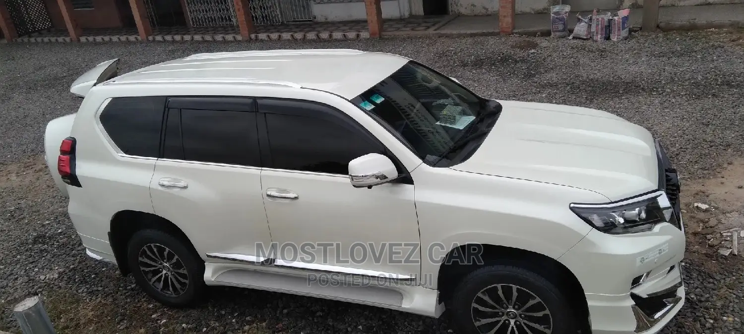 Car Rentals . Toyota Landcruisers Prado for Rent in Ghana