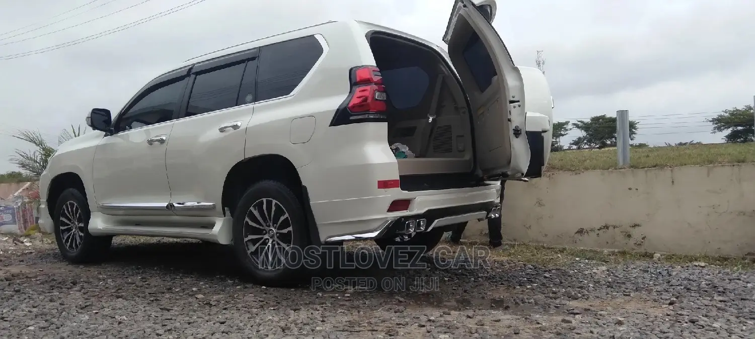 Car Rentals . Toyota Landcruisers Prado for Rent in Ghana
