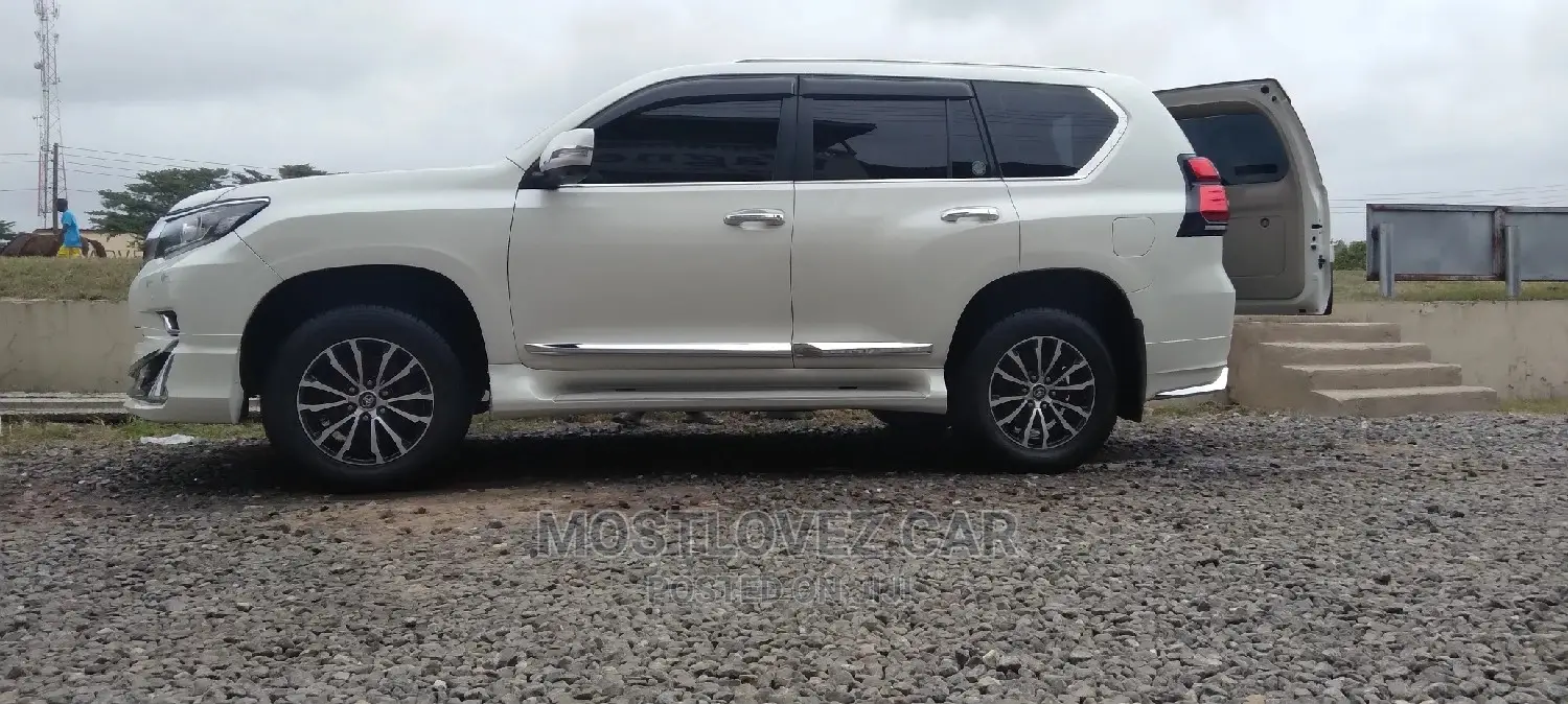 Car Rentals . Toyota Landcruisers Prado for Rent in Ghana