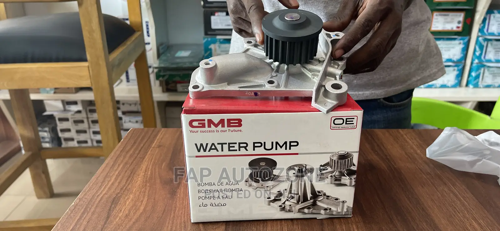 0455. Original GMB Toyota Camry Water Pump From USA. GWT-77a