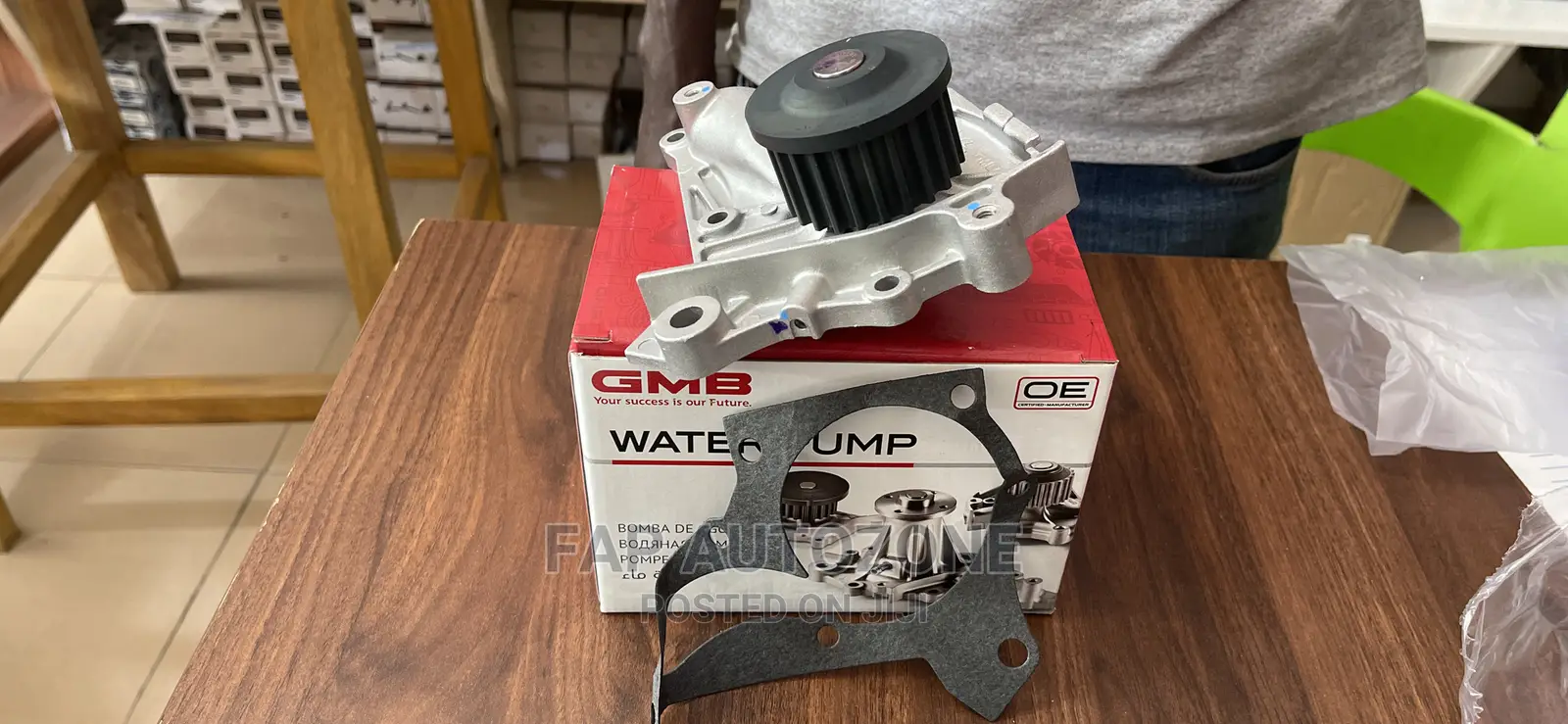 0455. Original GMB Toyota Camry Water Pump From USA. GWT-77a