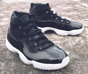 Nike Jordan 11 Bnw