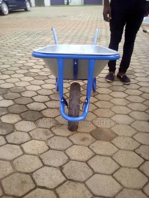 Wheelbarrow Silver-Blue Type