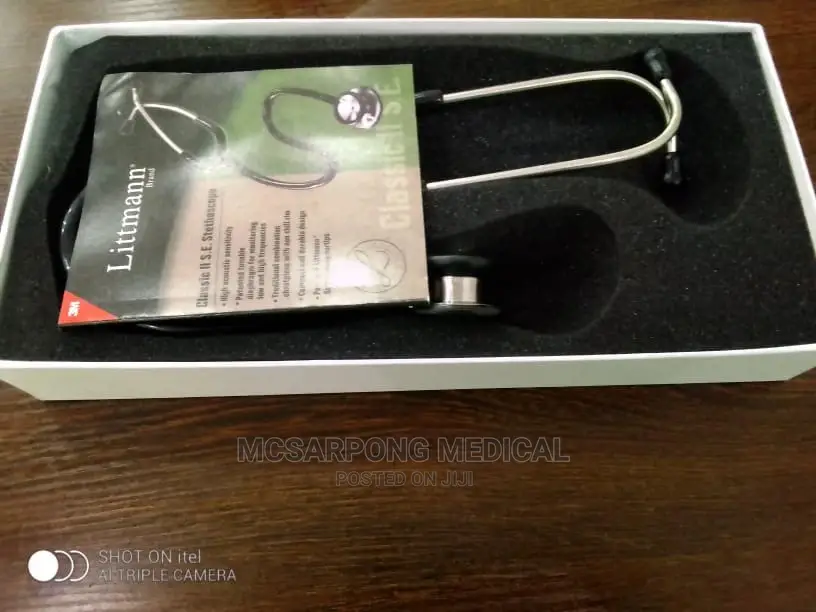 Littmann Sthethoscope (Doctors Sthethoscope)
