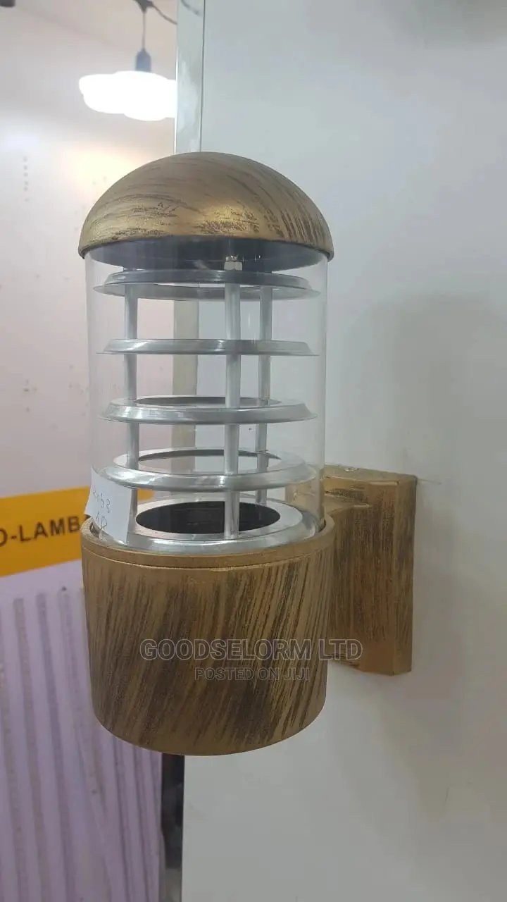 Out Door Wall Light