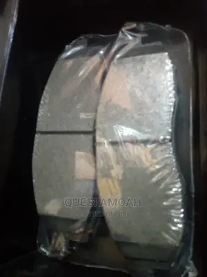 Nissan Hardbody/ Nissan Pick-Up Brake Pad Front.