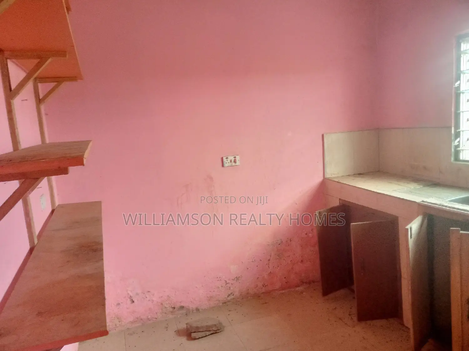 3bdrm Apartment in Hfc Estate, Spintex for rent